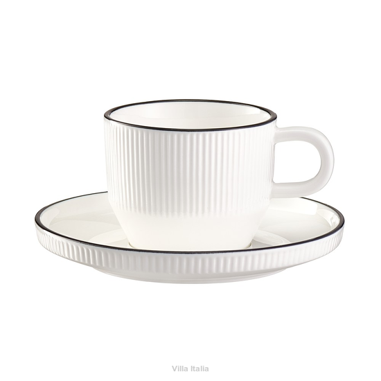 Nowoczesna filiżanka porcelanowa ze spodkiem do jadalni