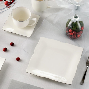 Serwis kawowy porcelanowy na 12 osób COMO PLATIN