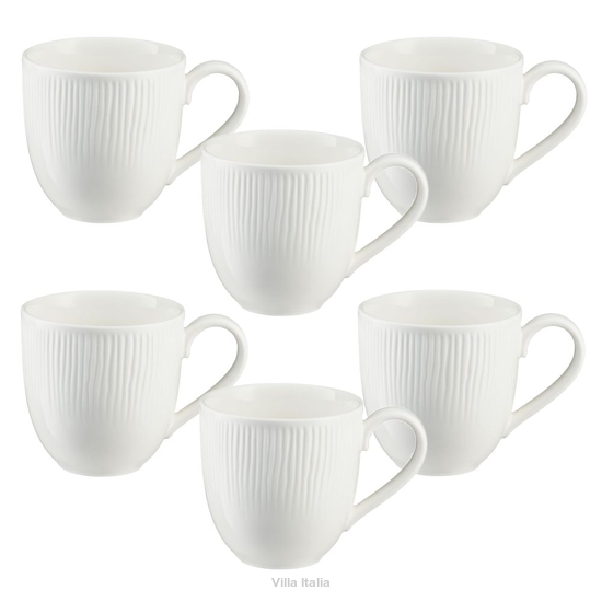 Nowoczesny zestaw kubków z białej porcelany do jadalni