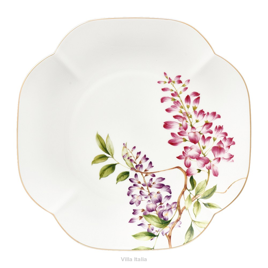 elegancki talerz wykonany z białej porcelany