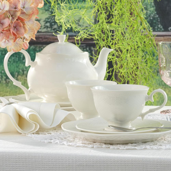 zestaw do herbaty dla 6 osób, porcelana