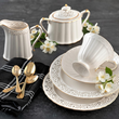 Talerzyk deserowy porcelanowy ażurowy 19 cm CLARA Gold Ivory 3