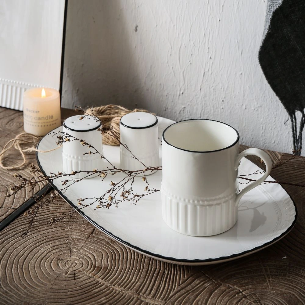 kubek w formie półmisku Pillar