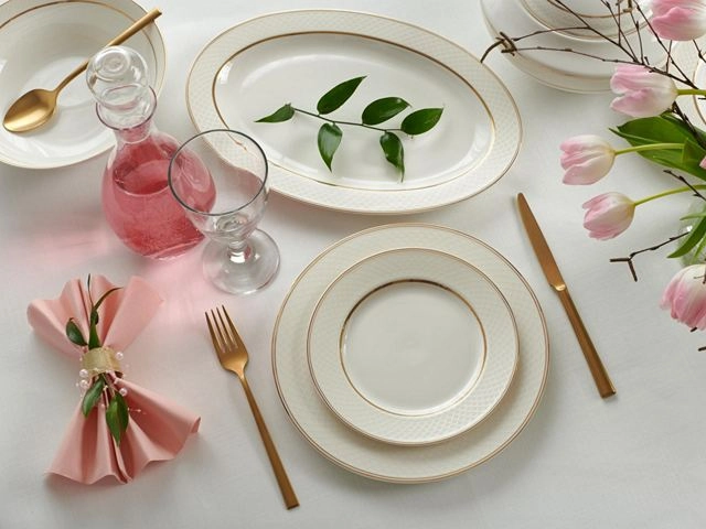 Serwis obiadowy porcelanowy na 12 osób CELINE Serwis obiadowy z porcelany kostnej
