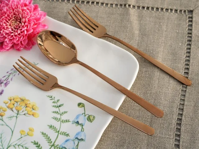 Sztućce miedziane Mariza Copper z powłoką PVD