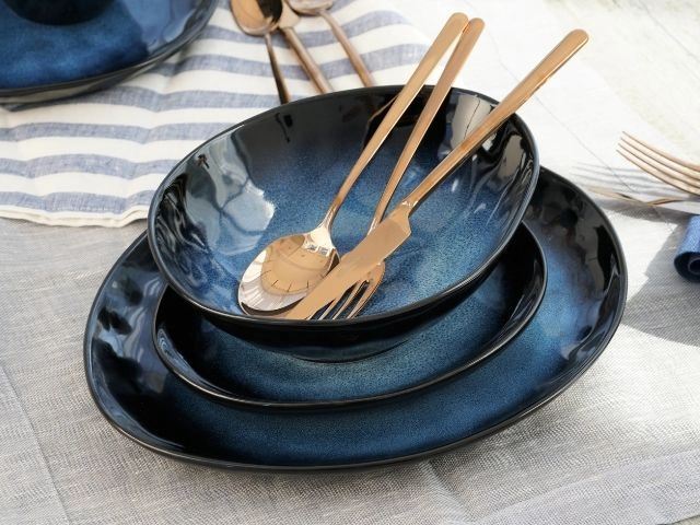 Komplet talerzy kamionkowych Dark Night Komplet talerzy kamionkowych granatowych