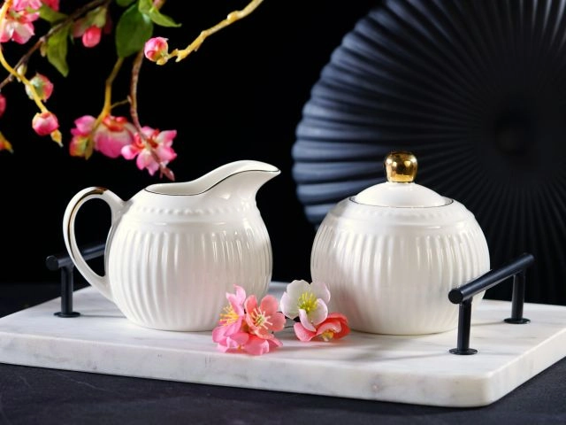 cukiernica i mlecznik biało złote