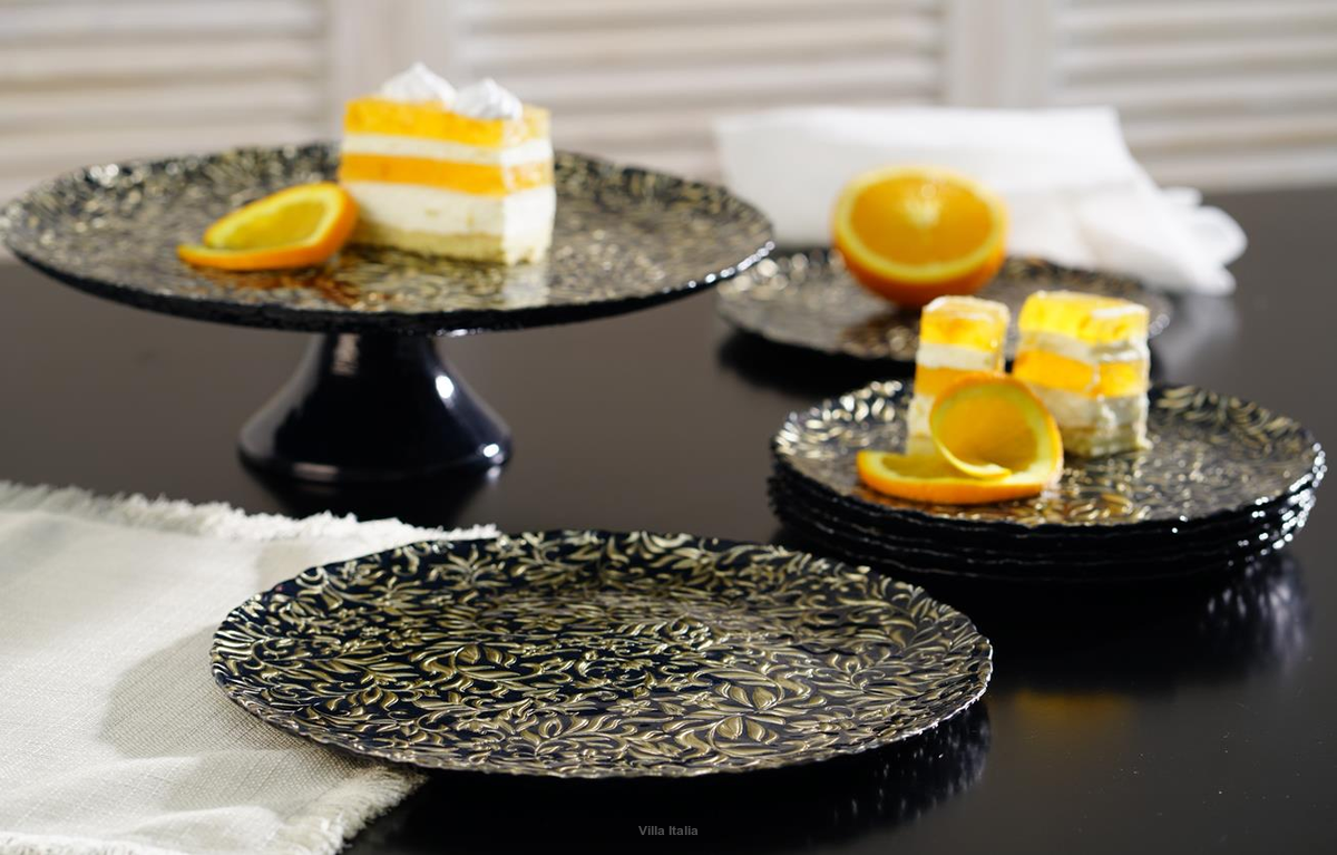 Patera czy talerz na ciasto – co wybrać na słodki stół?