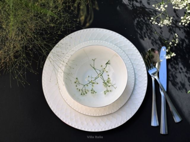 Porcelanowe serwisy obiadowe - dlaczego warto zainwestować w porcelanę?