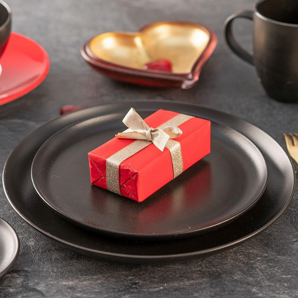 Pomysł na Walentynki w domu – jak zorganizować niespodziankę dla Niej i dla Niego?