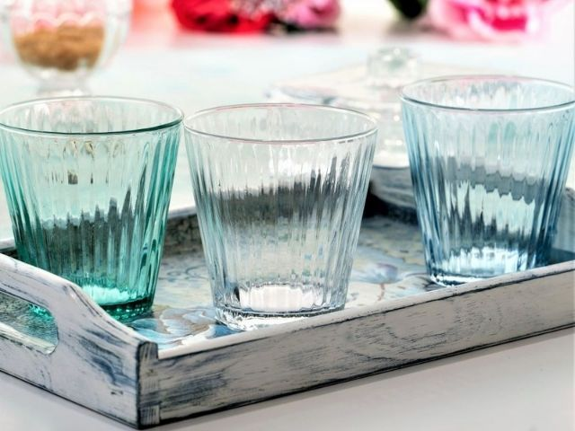 Szklanki do napojów, soków, wody - różne rodzaje