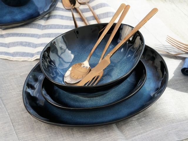 Sztućce: rodzaje, materiały i wybór odpowiedniego zestawu